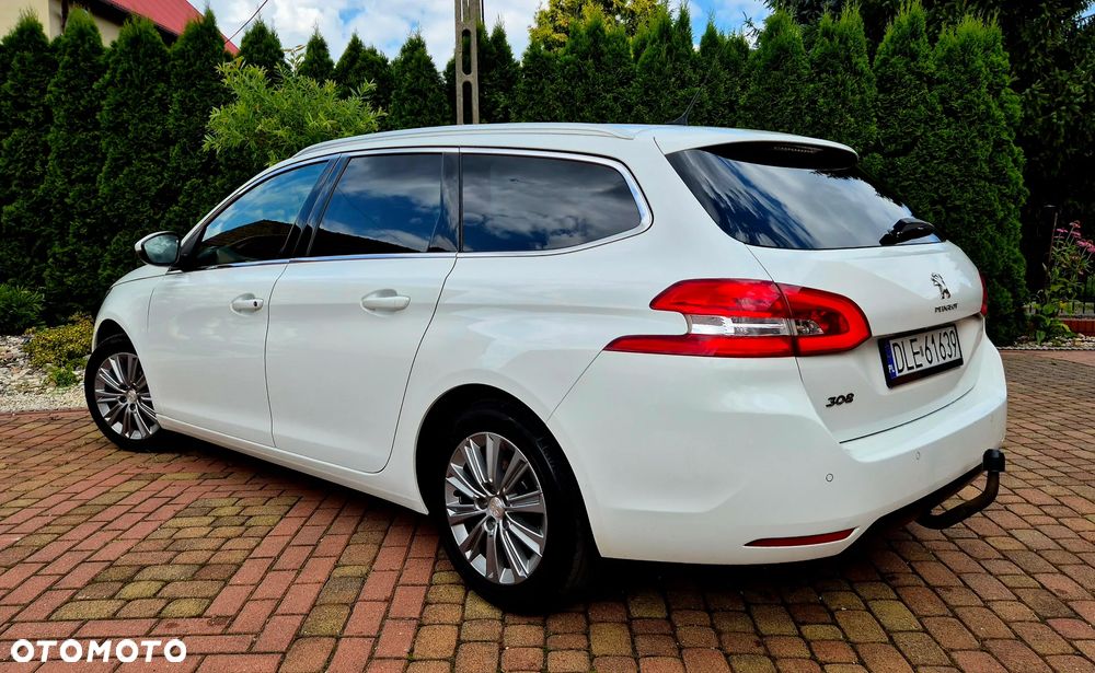 Peugeot 308 SW BlueHDi 130 EAT8 Allure - 8