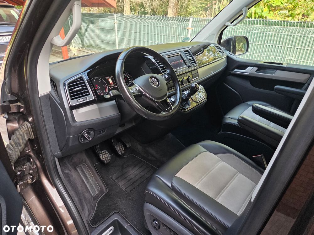 Volkswagen Multivan - 31