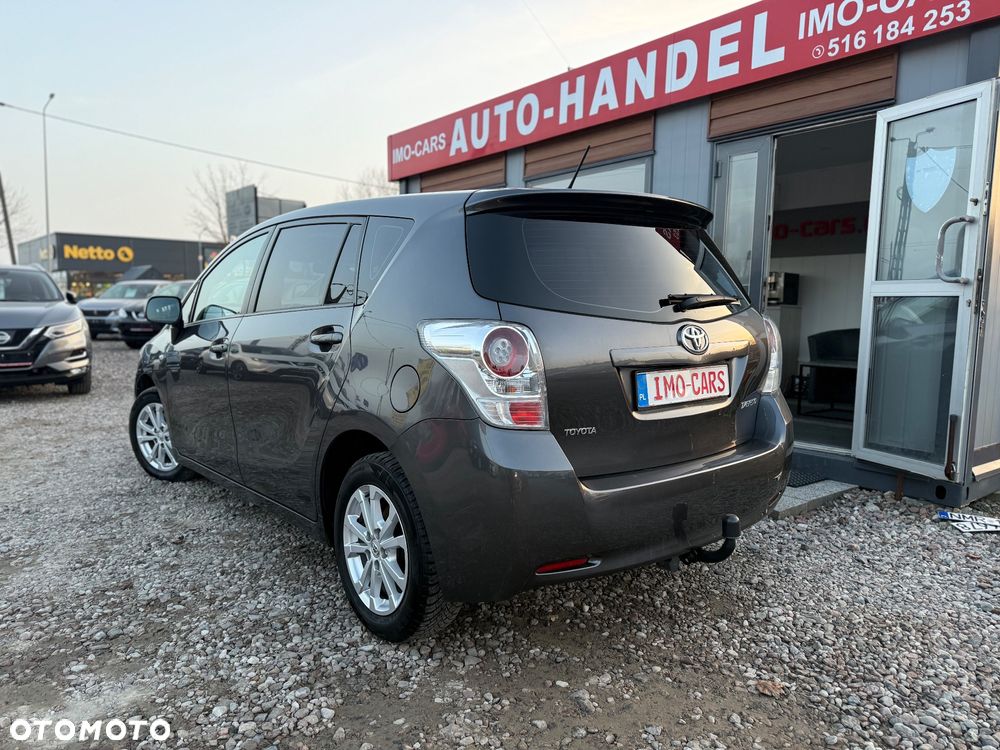 Toyota Verso 2.0 D-4D Premium - 4