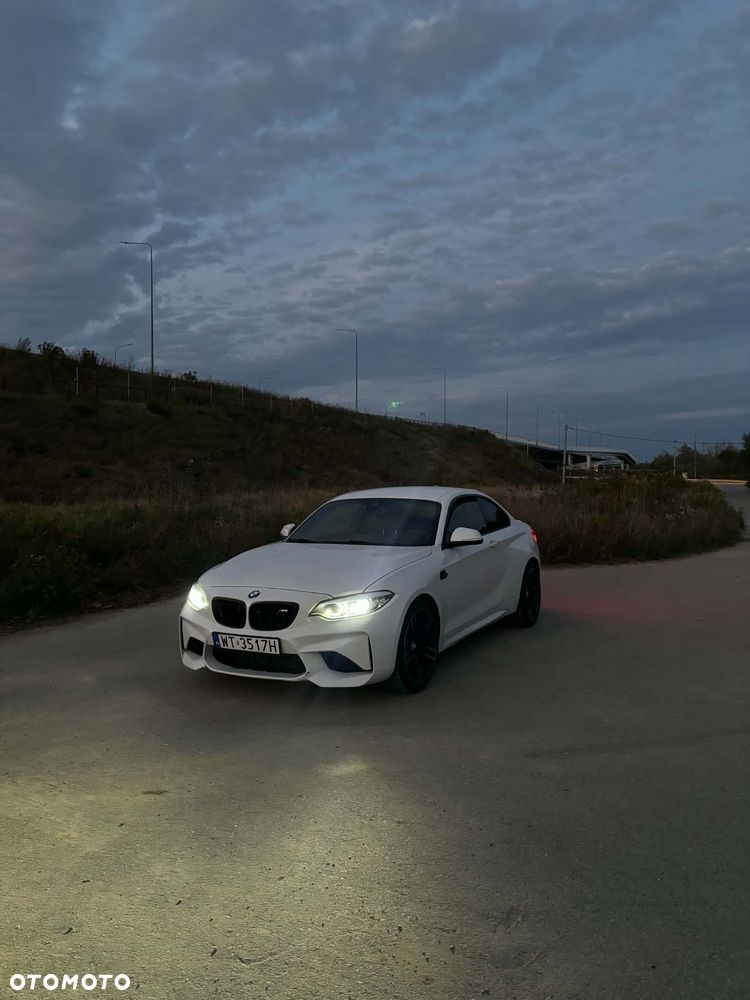 BMW M2 2017 photo 2
