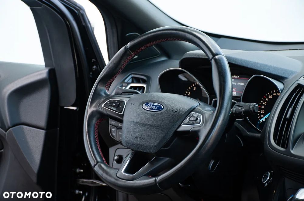 Ford Kuga 1.5 EcoBoost 4x4 ST-Line - 23