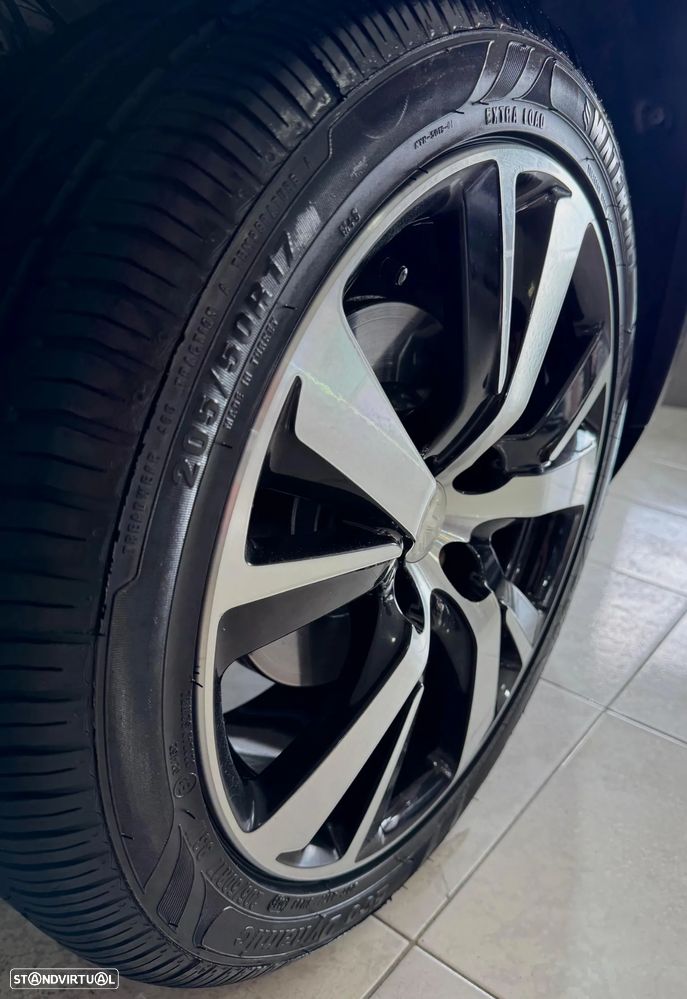 Peugeot 2008 1.2 PureTech GT Line EAT6 - 3