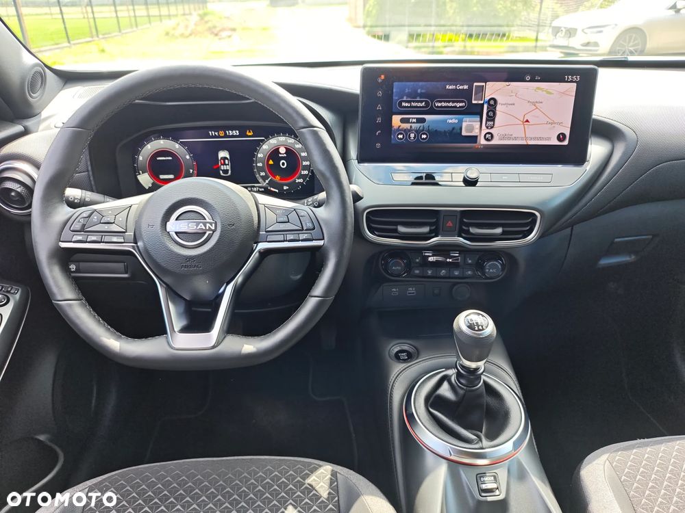 Nissan Juke 1.0 DIG-T N-Connecta - 10