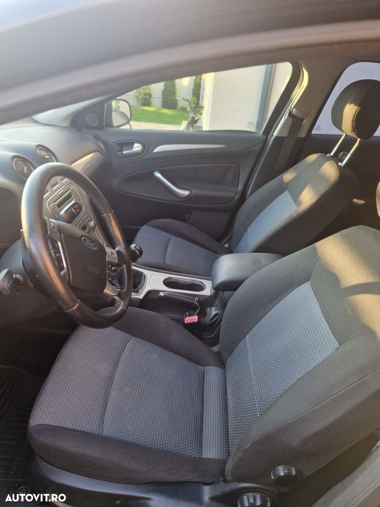 Ford Mondeo 2.0 TDCi Trend - 7