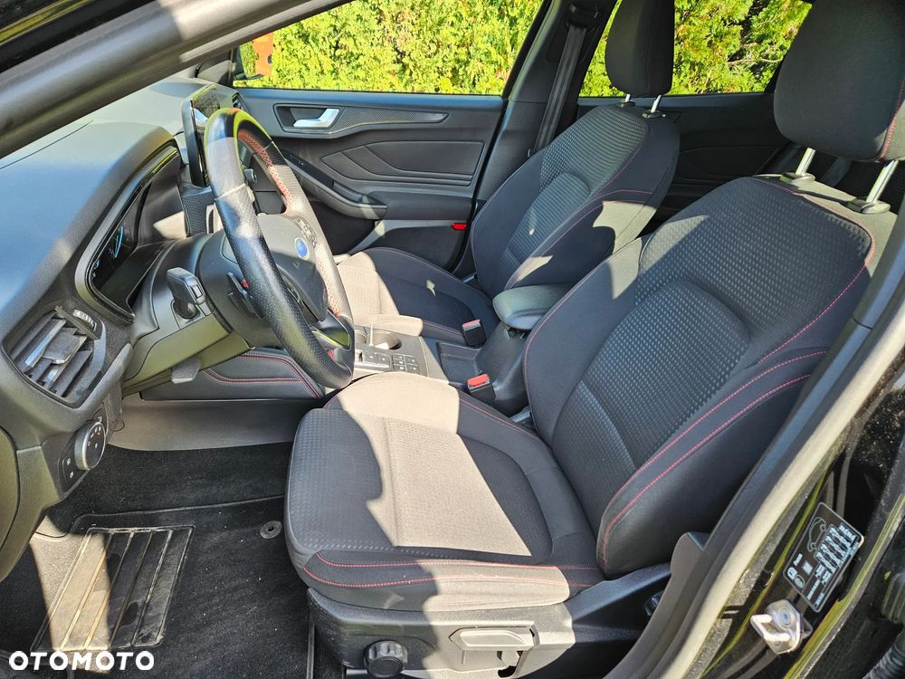 Ford Focus 1.5 EcoBoost STart-Stopp-System ST-LINE - 10