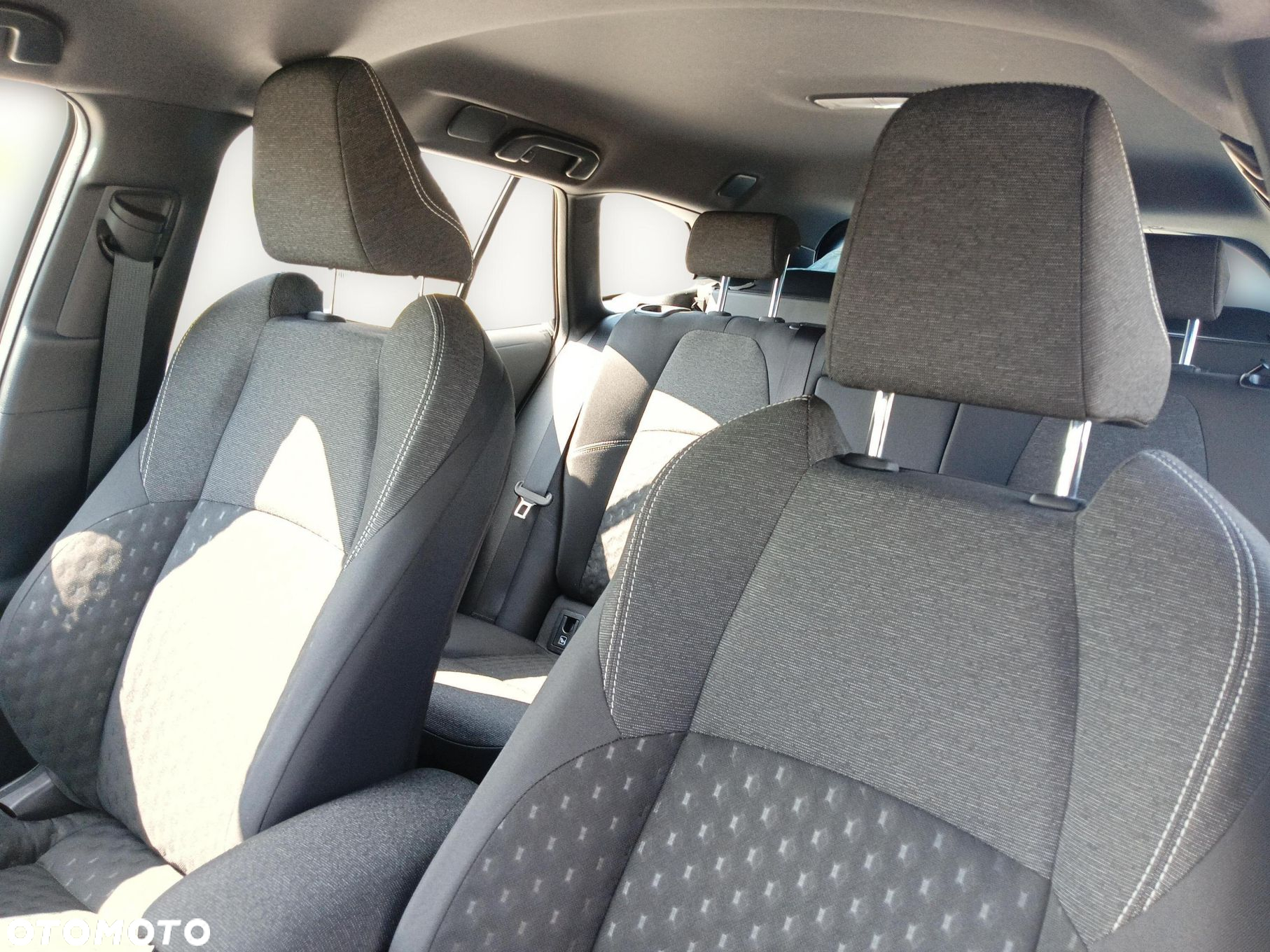 Toyota Corolla - 15