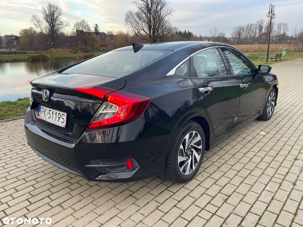 Honda Civic 1.5 T Executive - 5