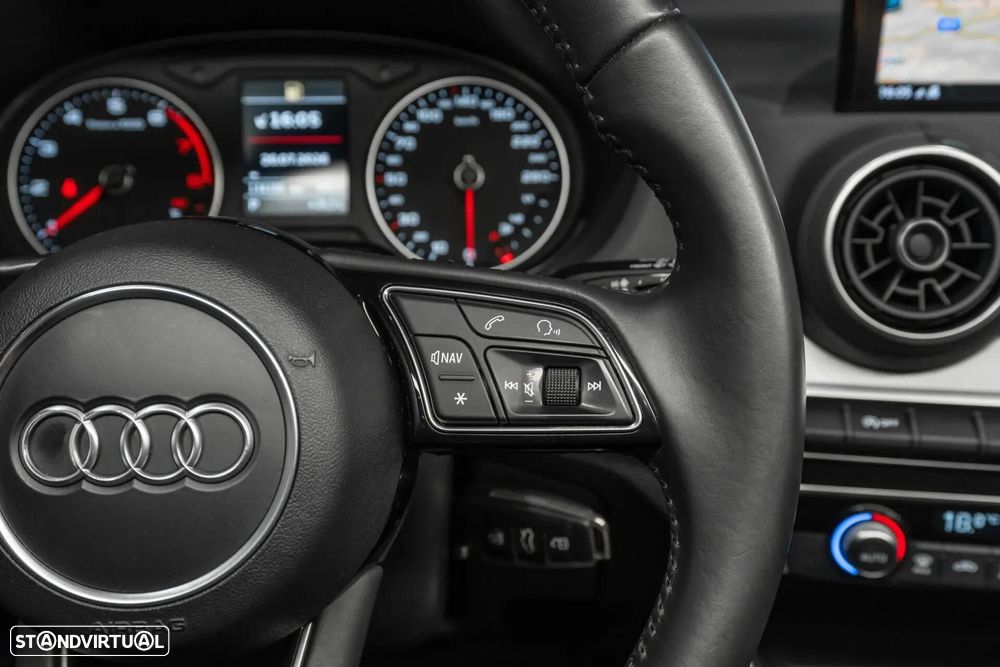 Audi Q2 30 TFSI Sport S tronic - 12