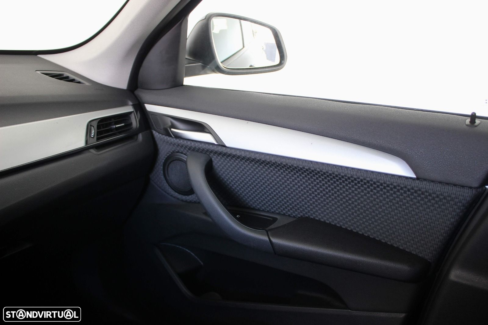 BMW X1 16 d sDrive Corporate Edition Auto - 39