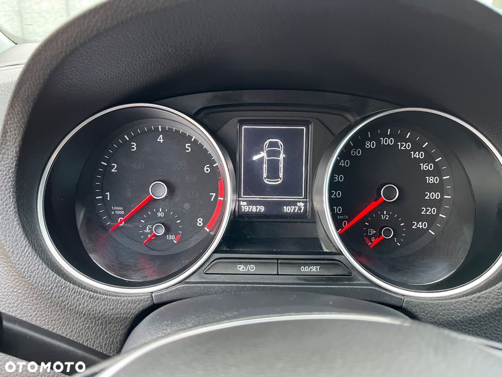 Volkswagen Polo 1.2 TSI (Blue Motion Technology) Comfortline - 24