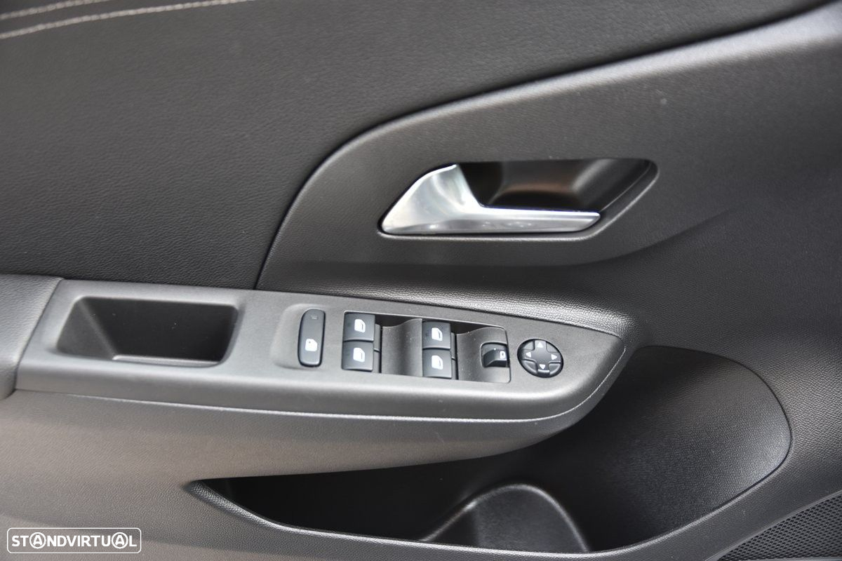 Opel Corsa 1.5 D Elegance - 12