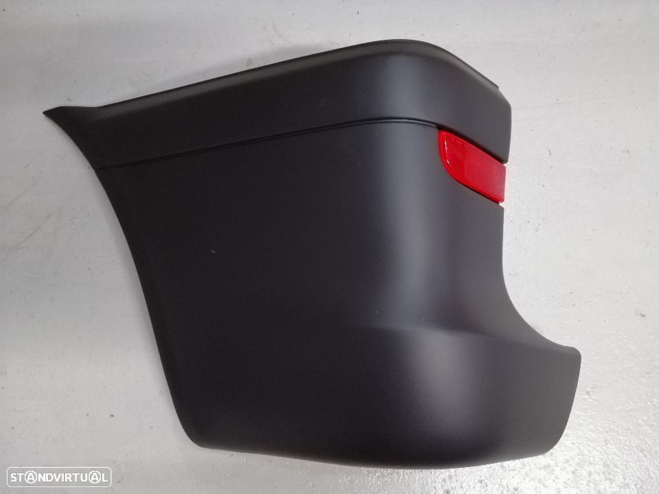 Canto / Cantos do parachoques trás Mercedes Vito 2003- 639 NOVOS - 1