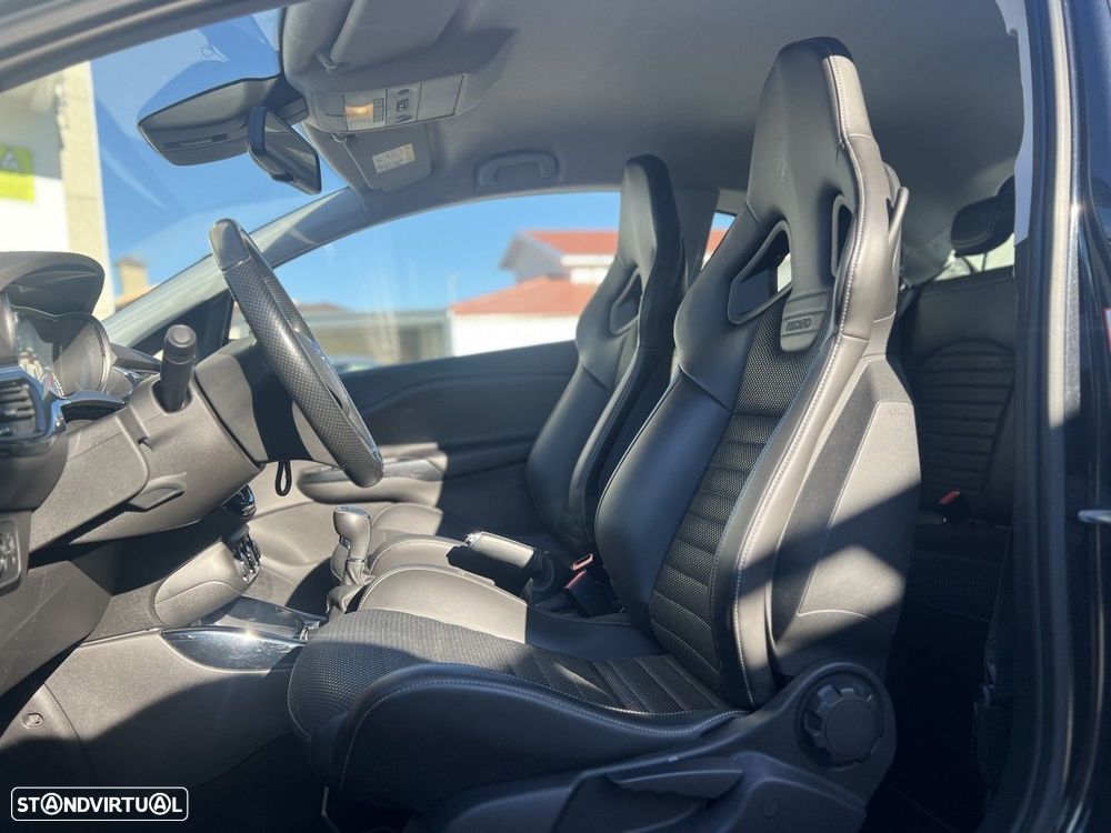 Opel Corsa 1.6 Turbo OPC - 10