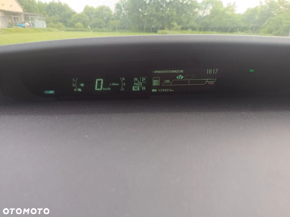Toyota Prius 1.8 HSD Prestige - 23