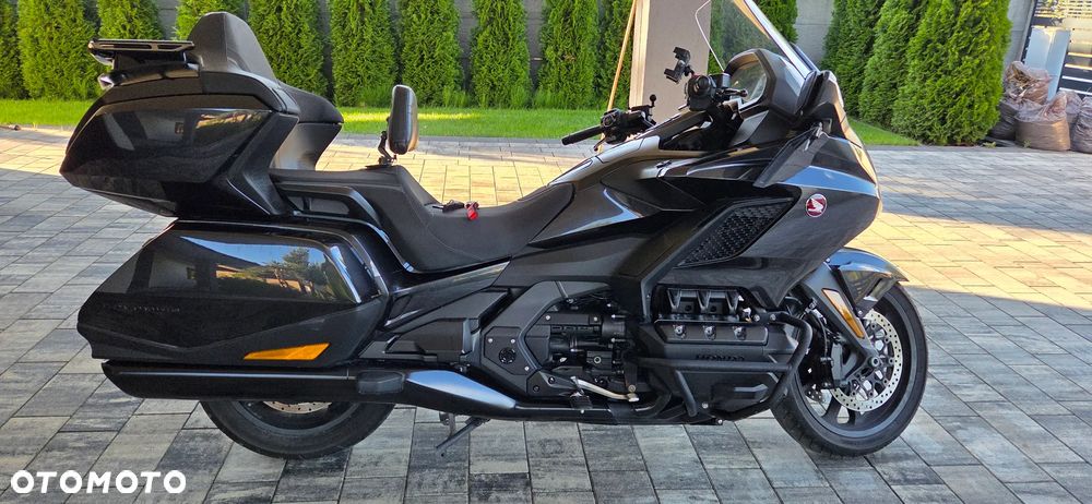 Honda GL - 5
