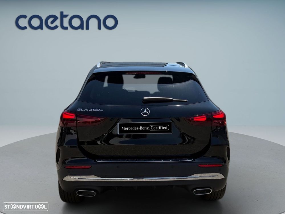 Mercedes-Benz GLA 250 e AMG Line - 5