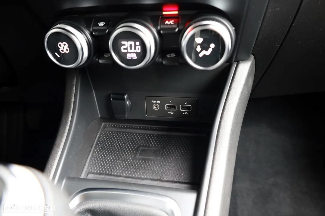 Renault Captur 1.0 TCe Intens - 19