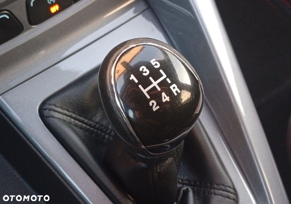 Ford Focus - 28