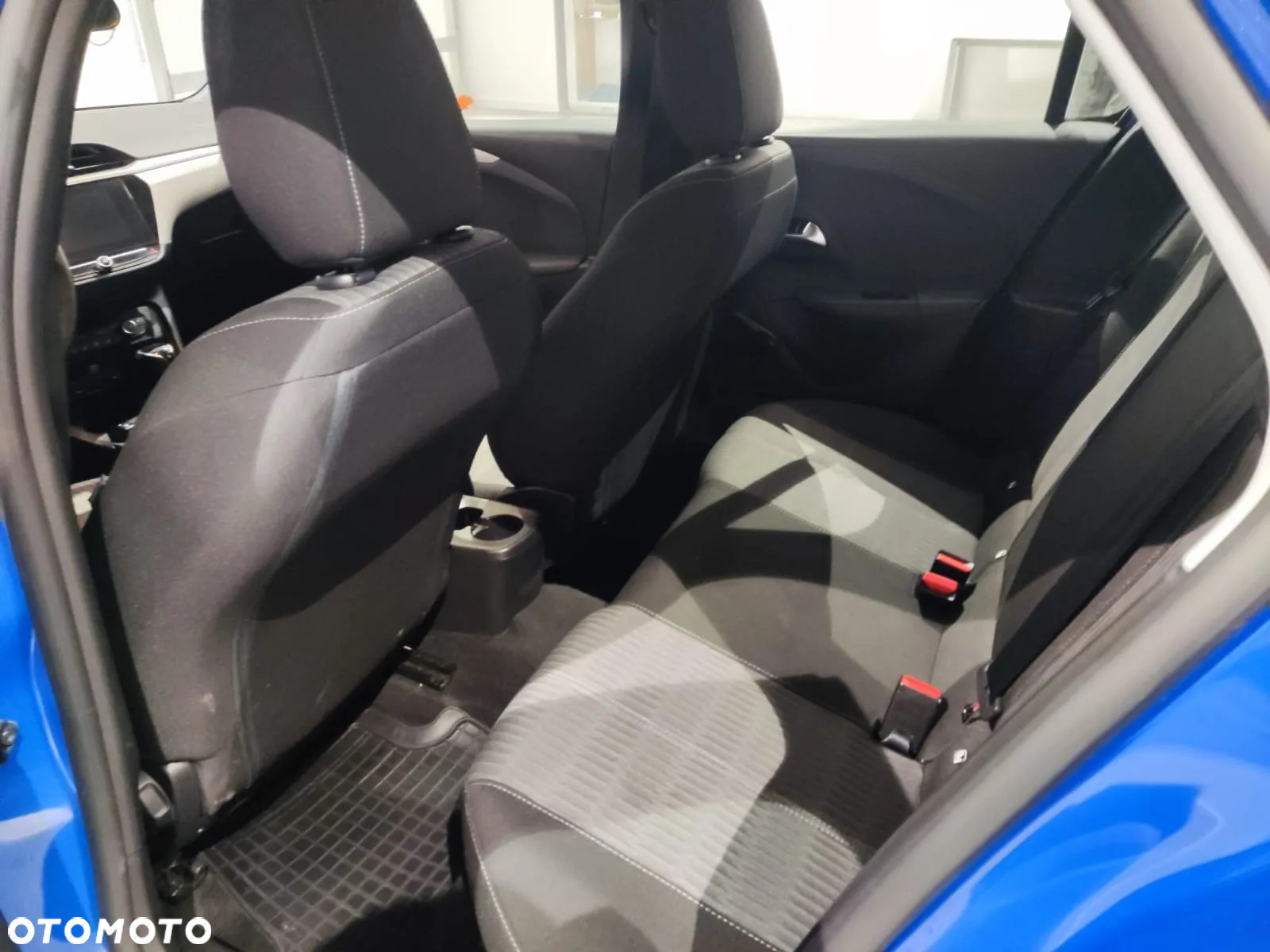 Opel Corsa - 8