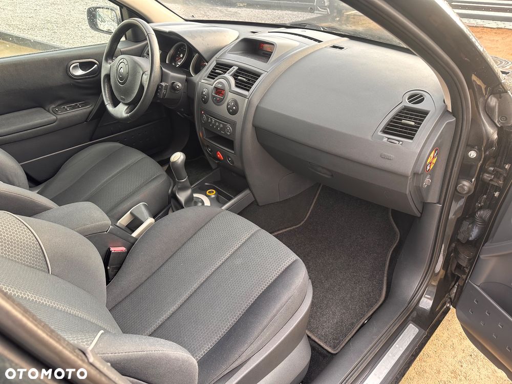 Renault Megane 1.6 Confort Expression - 16