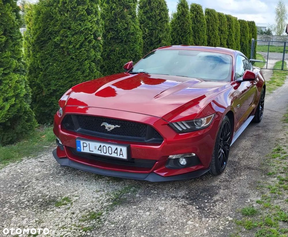 Ford Mustang 5.0 V8 GT - 2