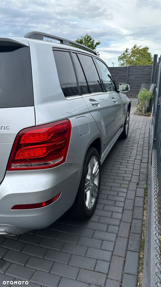 Mercedes-Benz GLK 350 4-Matic - 5