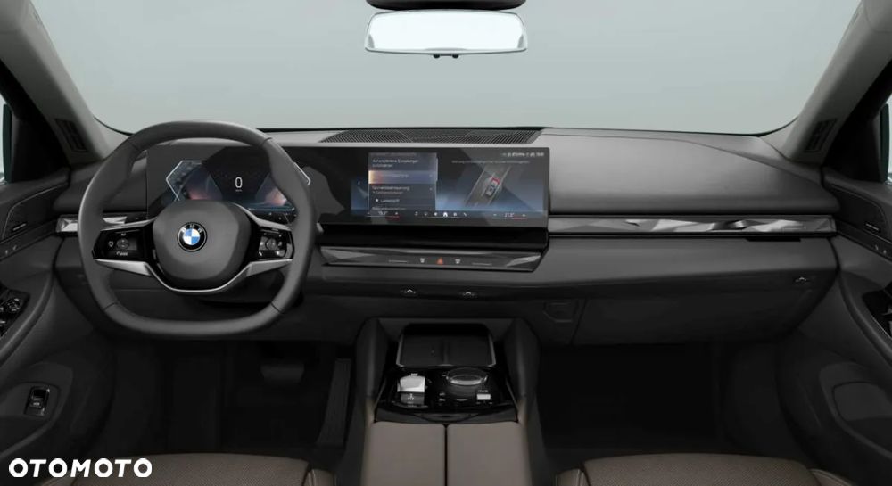 BMW Seria 5 520i - 2