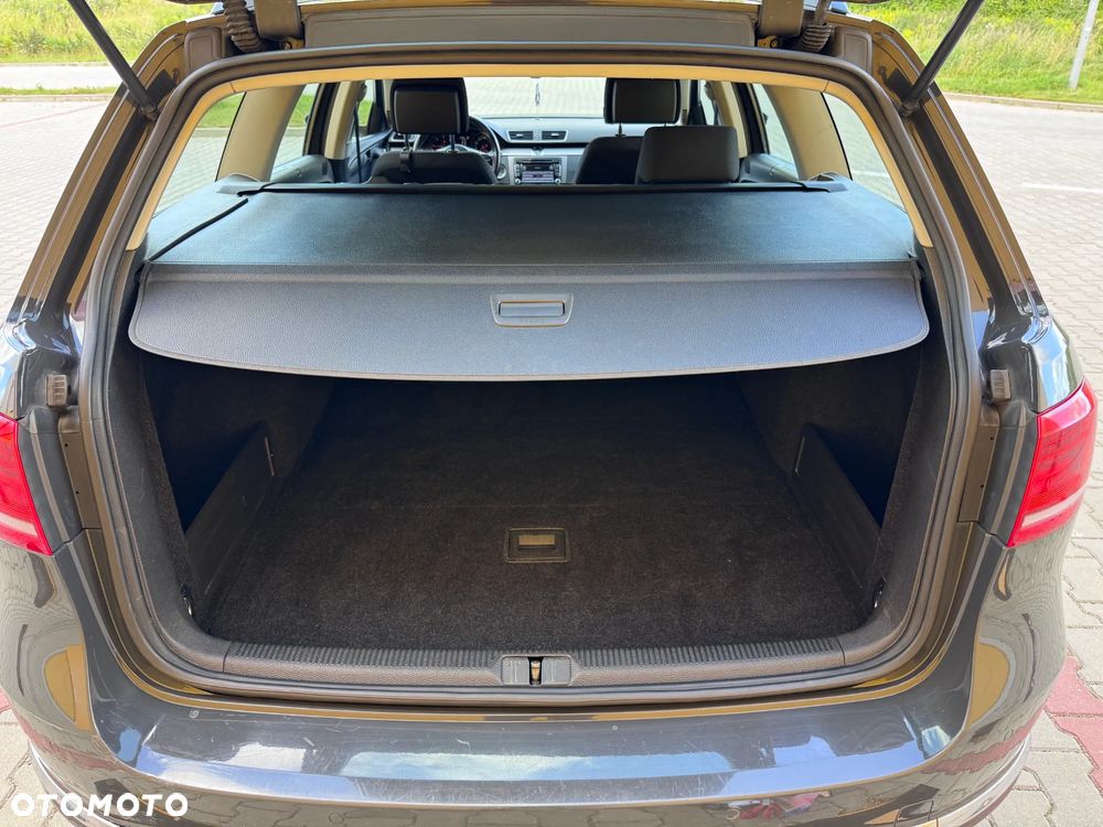 Volkswagen Passat Variant 2.0 TDI Comfortline - 39