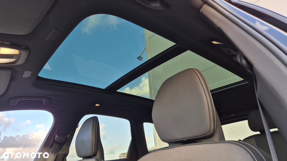 Volvo XC 60 T6 Plug-In Hybrid AWD Plus Bright - 11