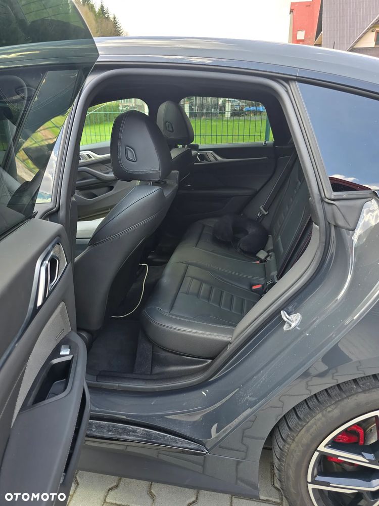 BMW Seria 4 430d xDrive mHEV M Sport - 12