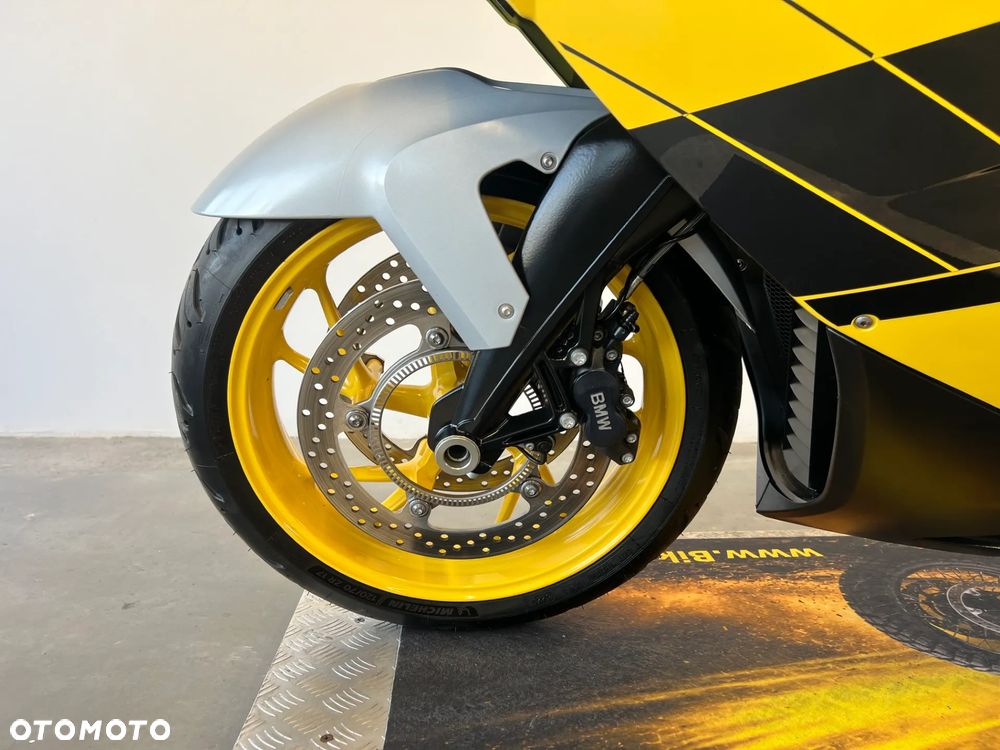 BMW K - 7