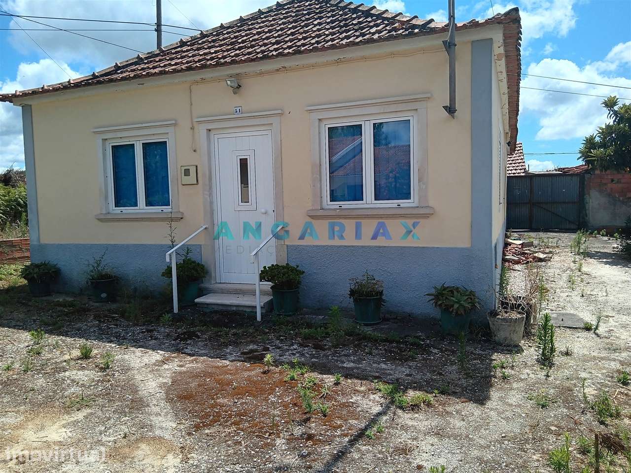 ANG1657 - Moradia T2 para Venda em Calvaria de Cima, Porto de Mós