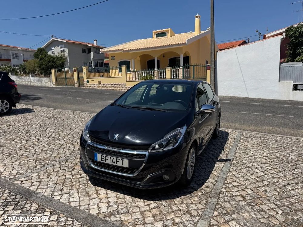 Peugeot 208 1.6 BlueHDi Allure - 1