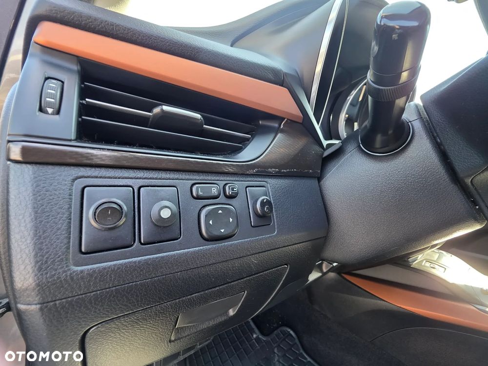 Toyota Avensis 1.8 Prestige MS - 13