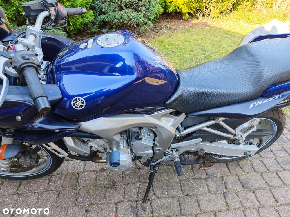 Yamaha FZ6 - 23