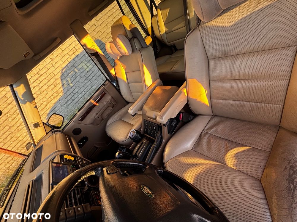 Land Rover Discovery - 6