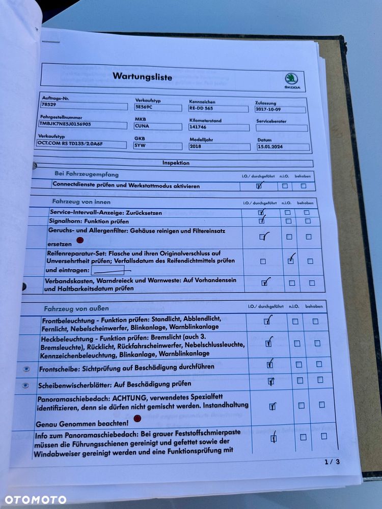 Skoda Octavia Combi 2.0 TDI DSG RS - 35