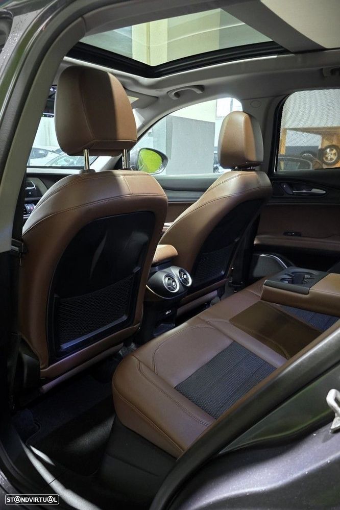 Alfa Romeo Stelvio 2.2 D Super AT8 - 13