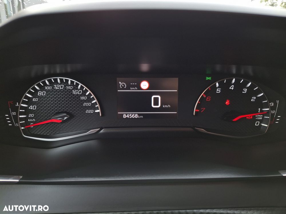 PEUGEOT 2008 2022 — imagine 7