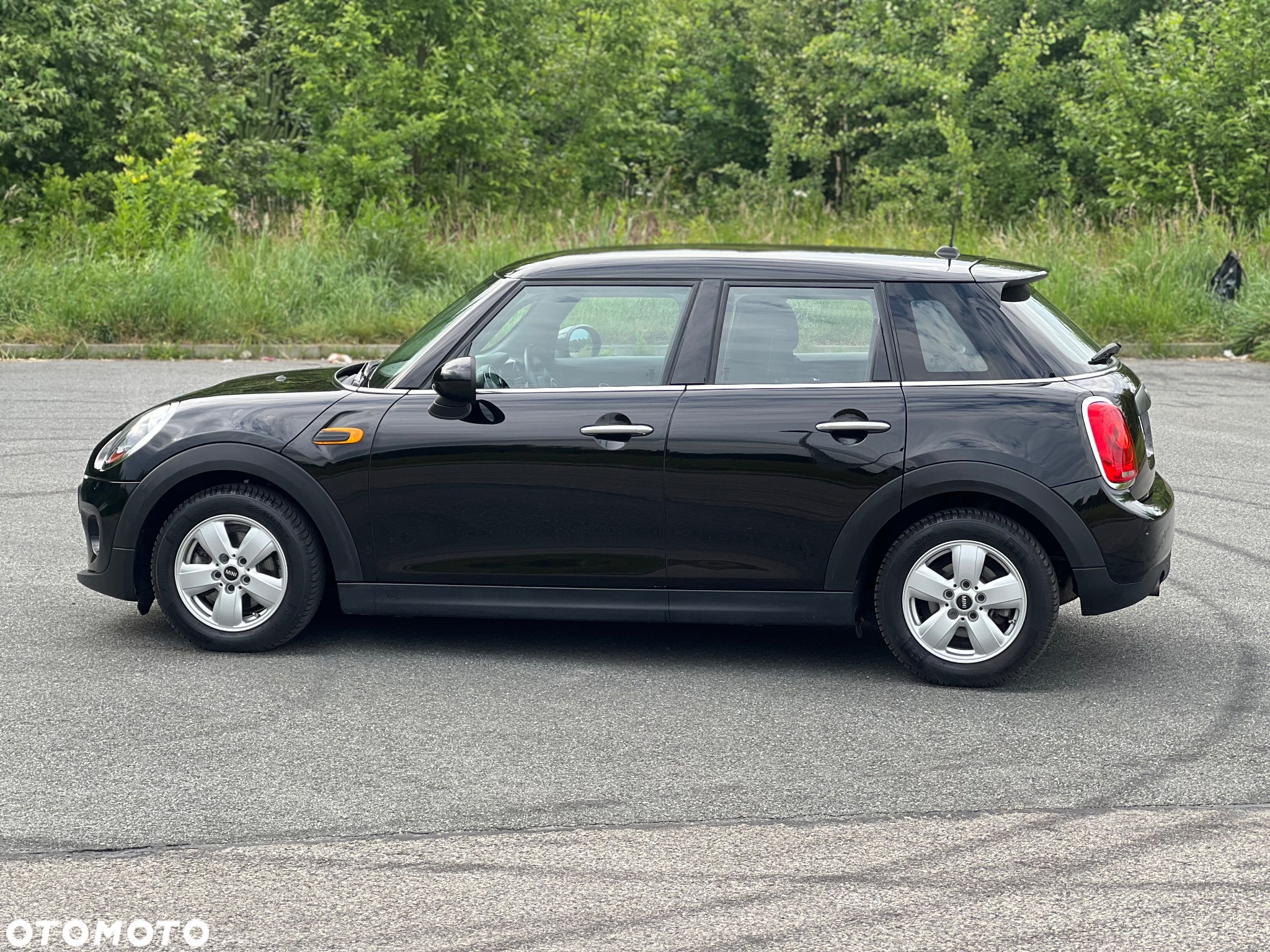 MINI ONE Standard - 4