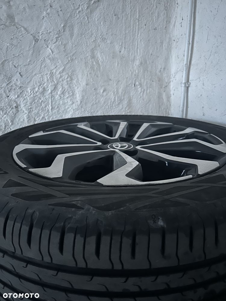 Toyota Yaris Cross Hybrid 1.5 Comfort - 11