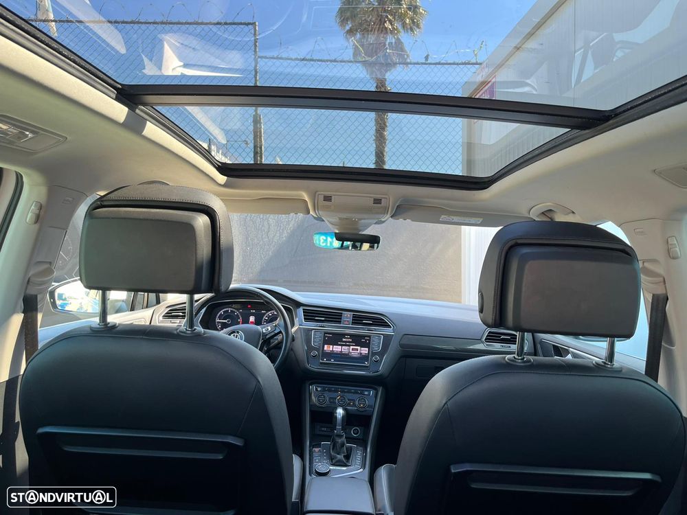 VW Tiguan 2.0 TDi Sport BlueMotion 4Motion DSG - 16