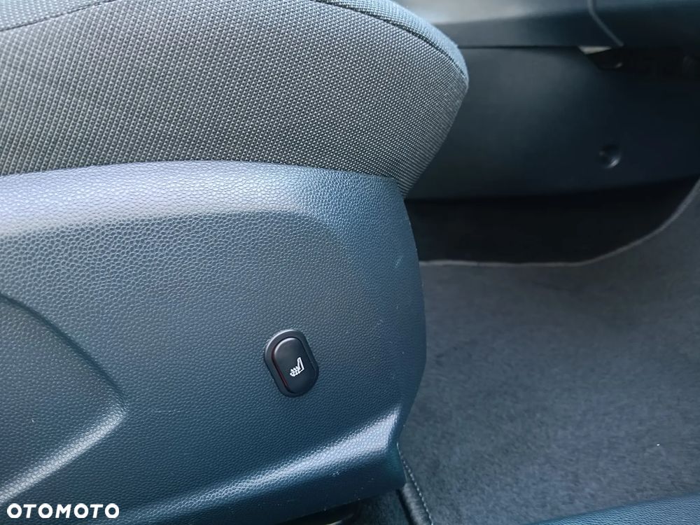 Ford Fiesta 1.25 Celebration - 21