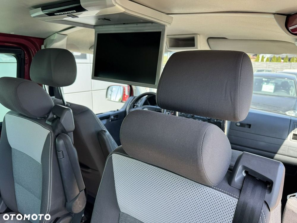 Volkswagen Multivan - 21