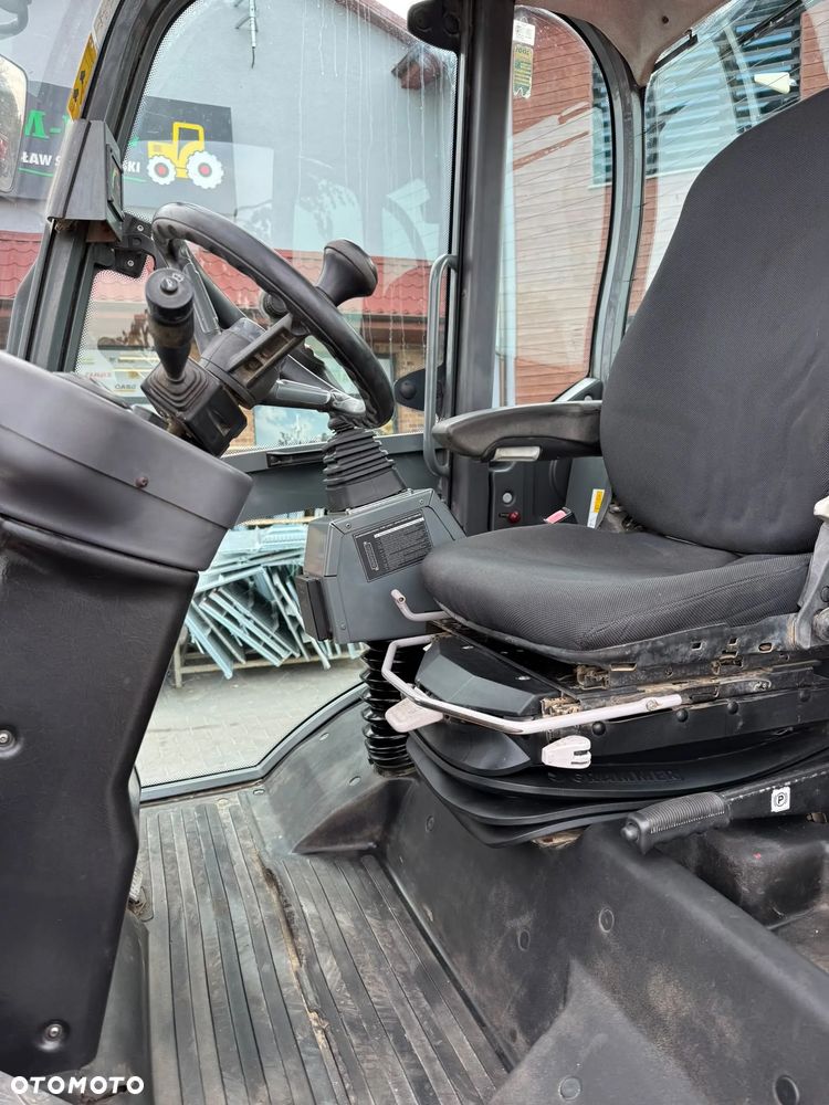 Weidemann 4070  CX 100  SCHAFFER 6390T - 33
