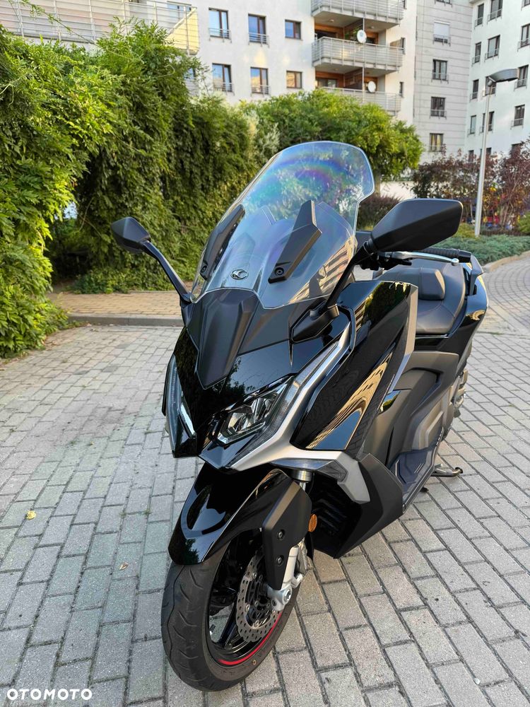 Kymco AK 550 - 8