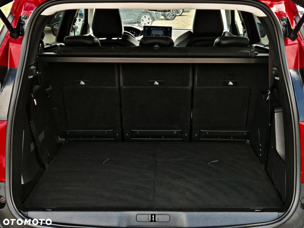 Peugeot 5008 1.5 BlueHDi Allure S&S - 16