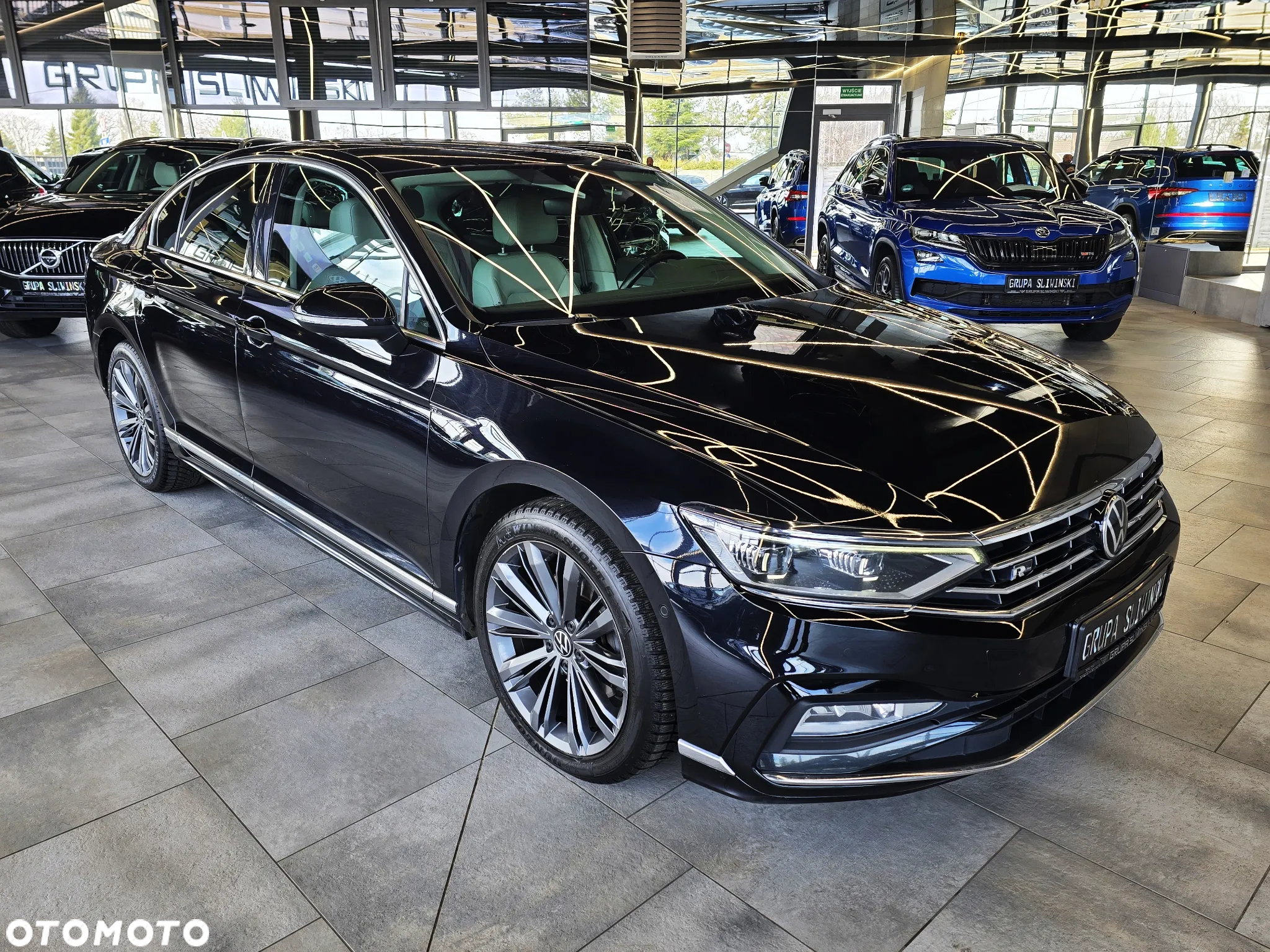 Volkswagen Passat 2.0 TDI 4Mot Elegance DSG - 13