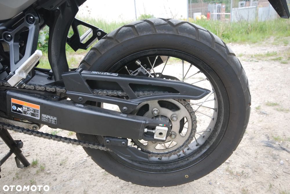 Honda XL - 16