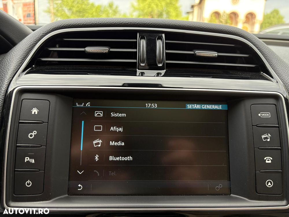 Jaguar XE E-Performance Aut. Prestige - 18